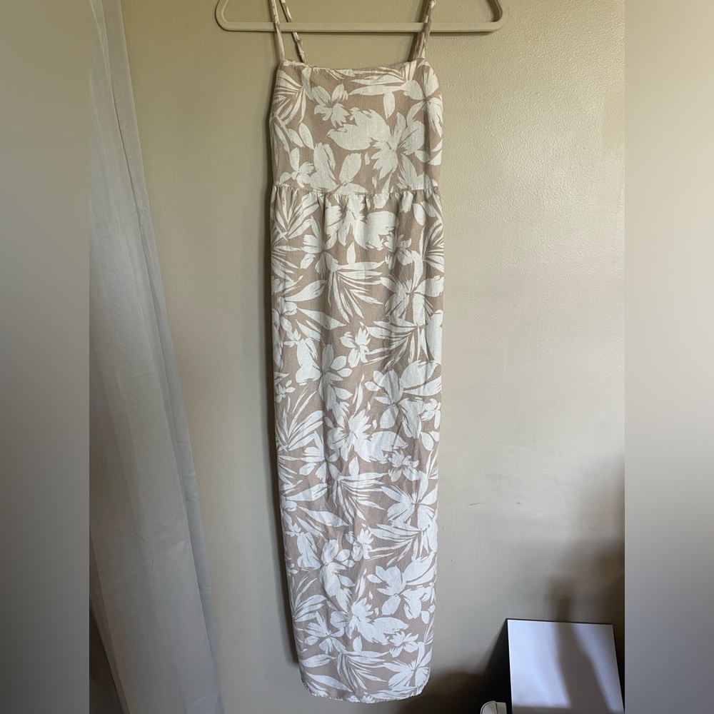 Tan & White Print Maxi Dress